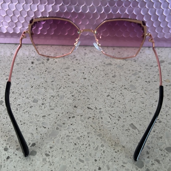 UV400 Purple Rhinestone Deluxe Sunglasses - Picture 9 of 11